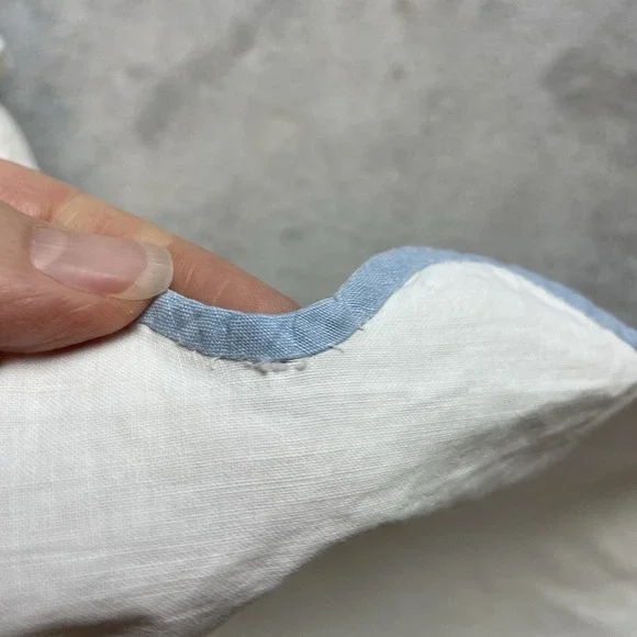 Vtg MCM Bird Applique Coverlet Sheet Full Double White Blue Cotton Scallop Hem - Picture 11 of 16